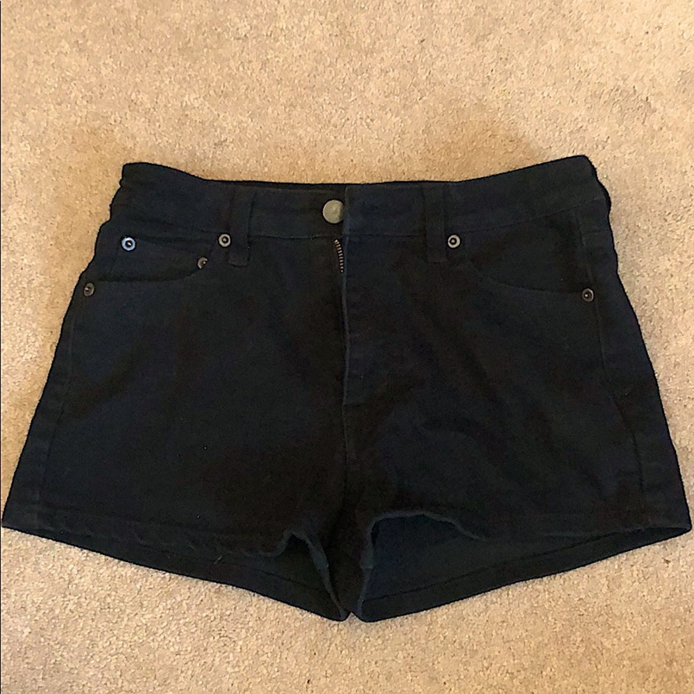 Forever 21 black shorts